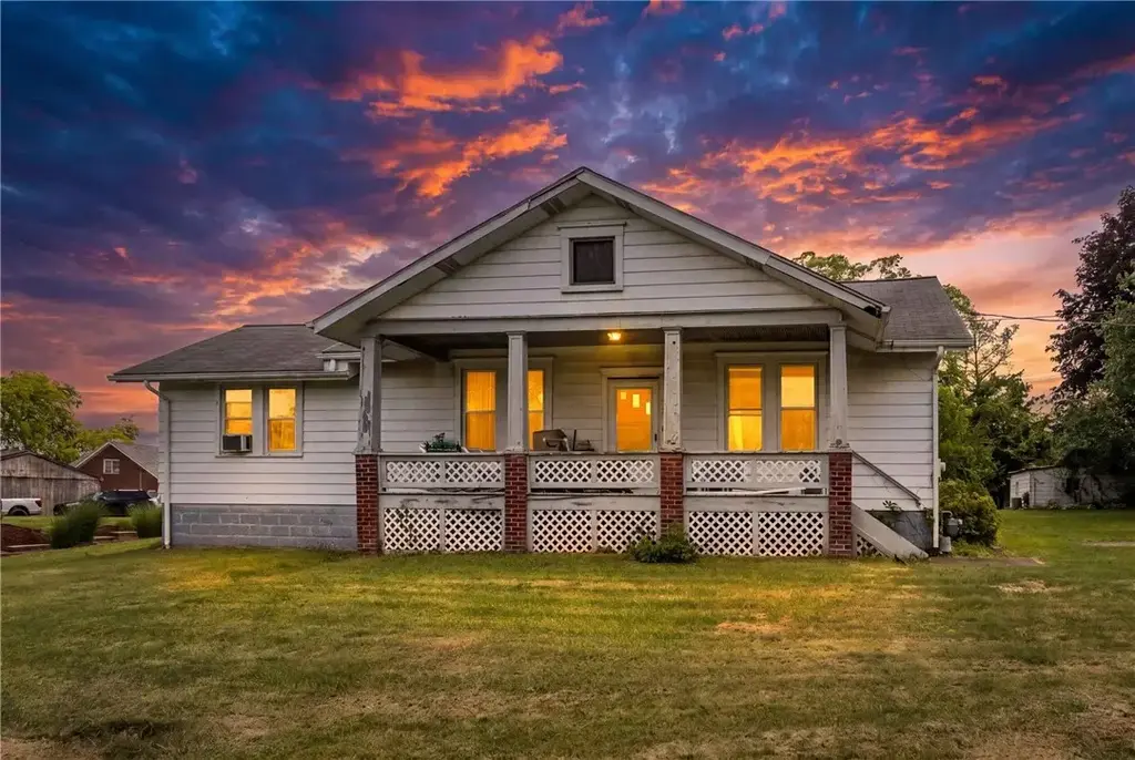 103 Seibert Road , Moon/Crescent