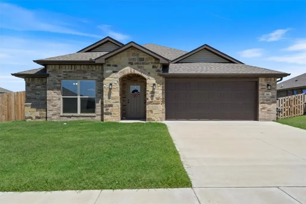 905 Green Heron Lane, Siloam Springs