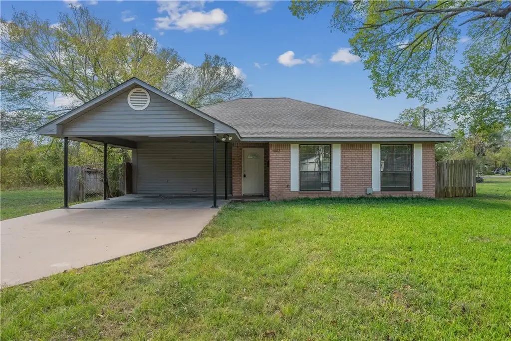 1003 E 24th Street, Bryan