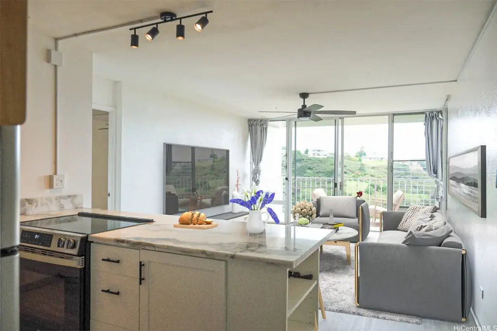 98-715 Iho Place # 4303, Aiea