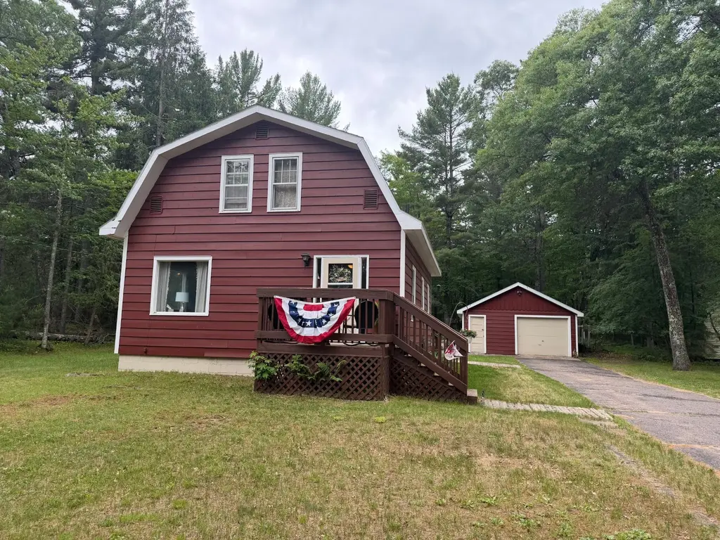 9485 Country Club Rd, Minocqua