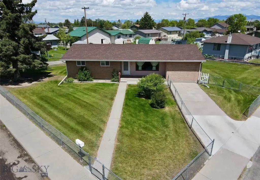 102 Legget Avenue, Dillon