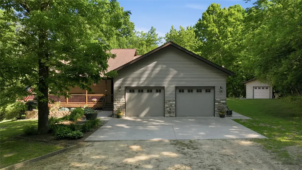 N11054 50th Street, Downing