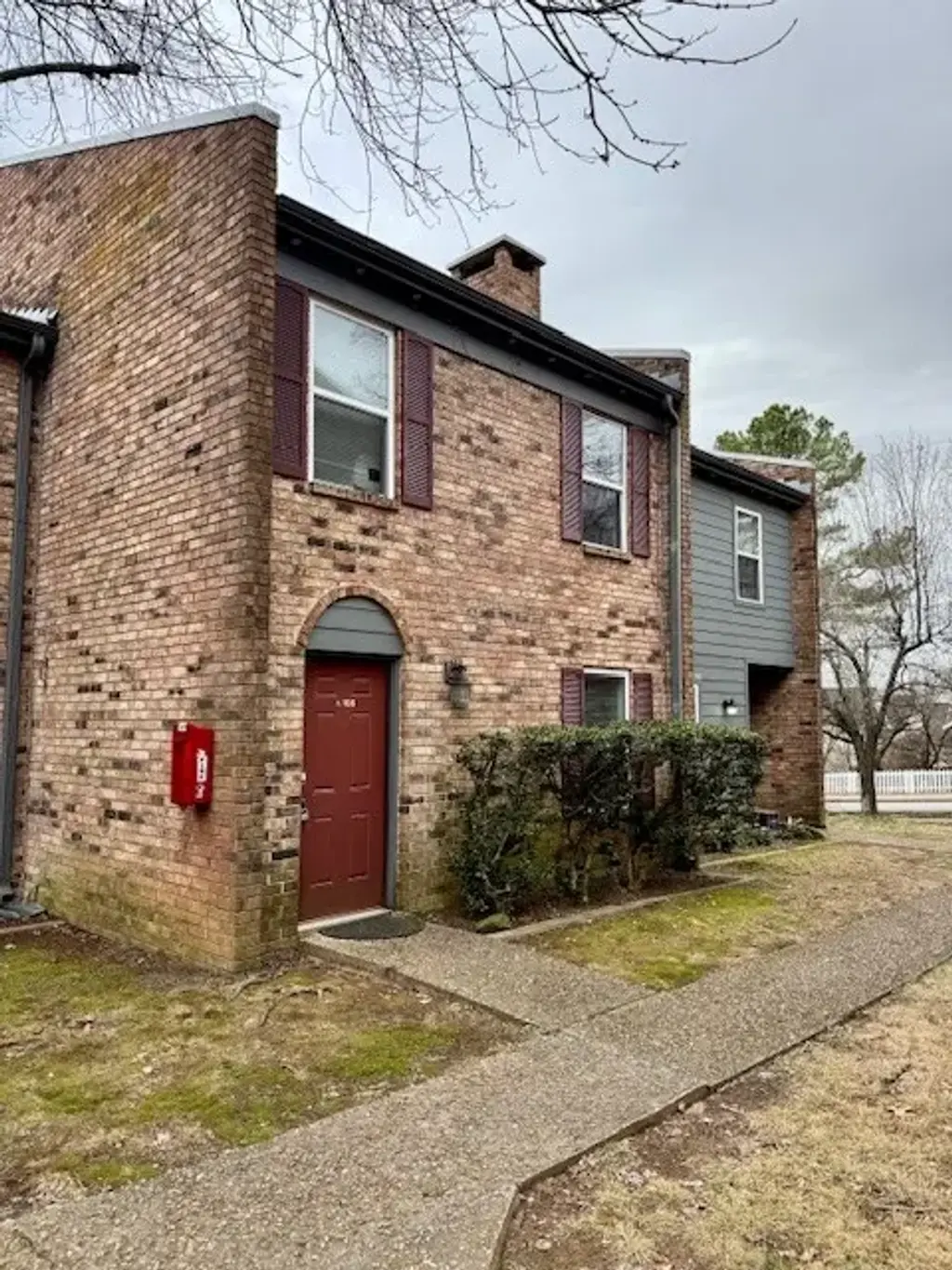 280 S Hill Avenue A108, Fayetteville