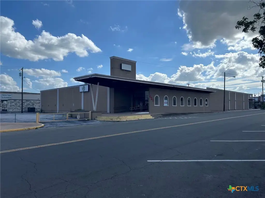 420 E Avenue C, Killeen