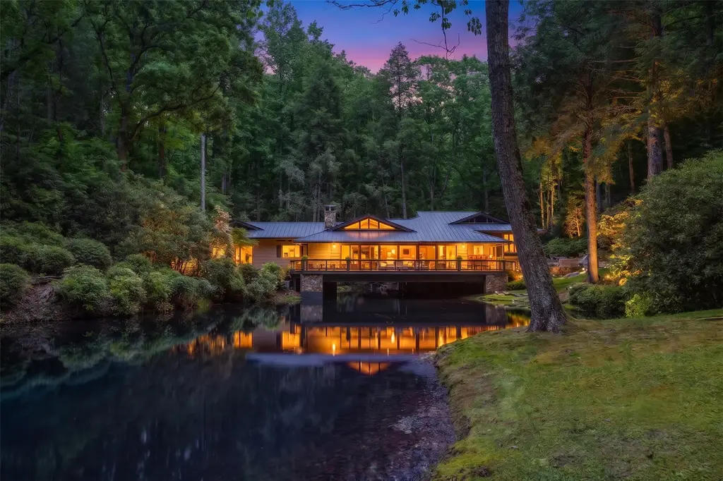 81 Stillmont Circle, Cashiers