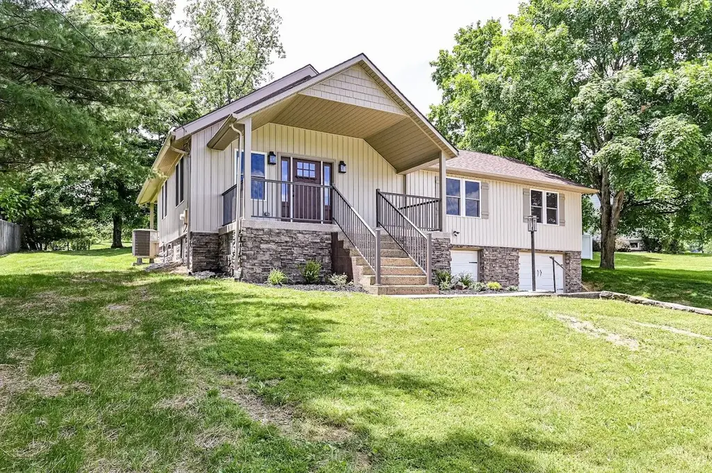 3364 Hills Church Road, Murrysville