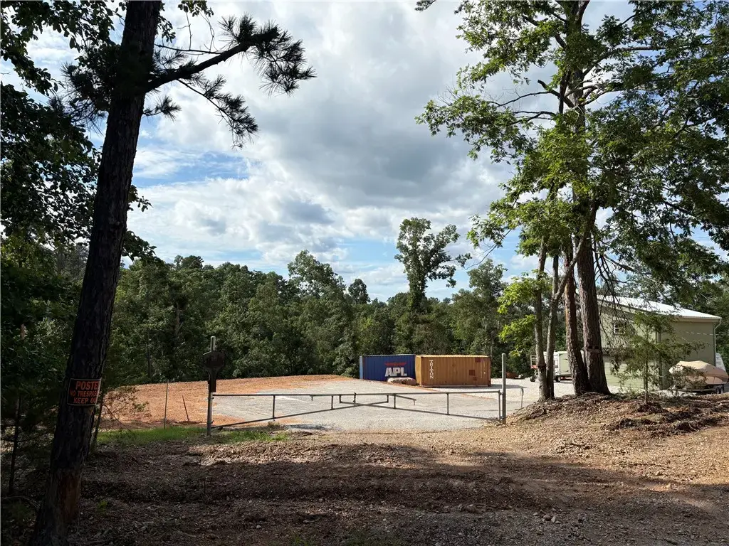 21474 Cavern Drive, Rogers