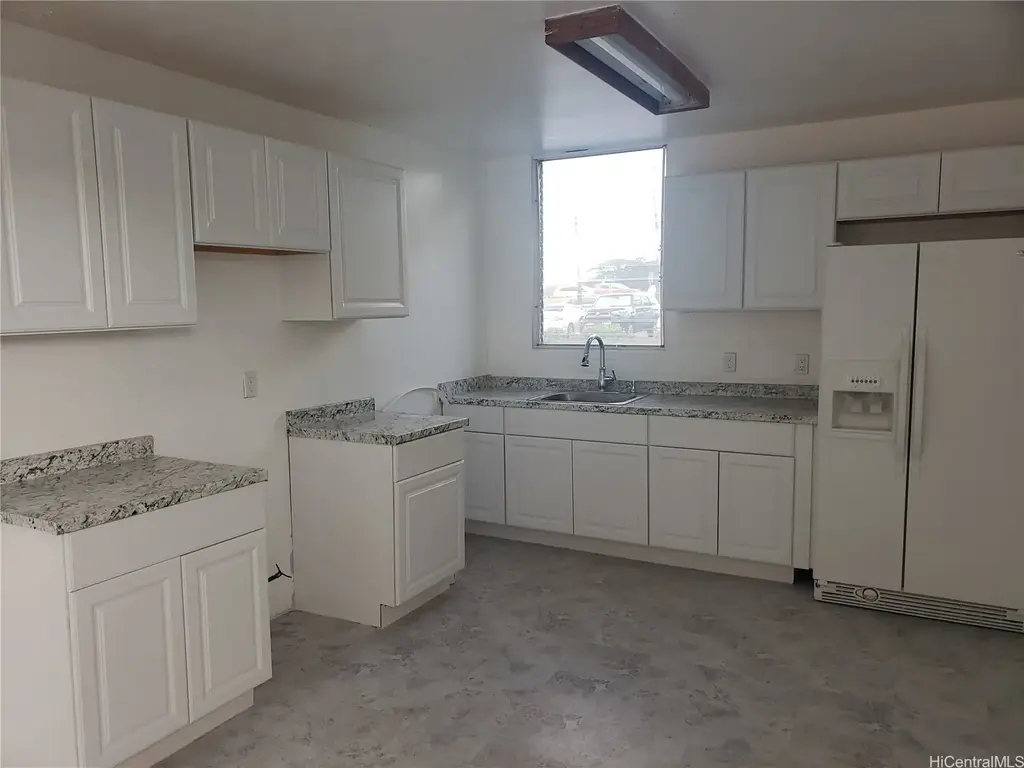 94-011 Waipahu Street # F123, Waipahu