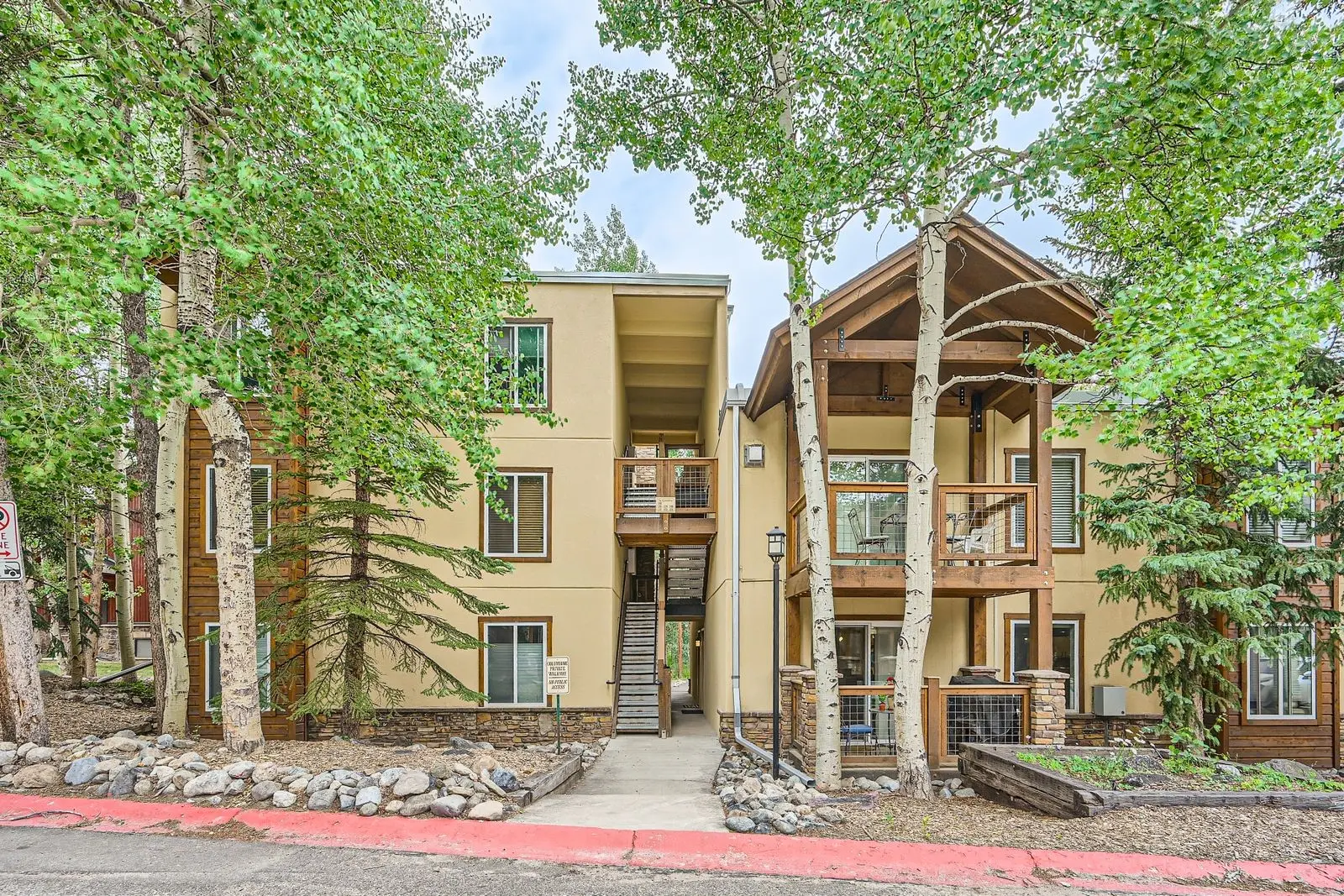 N/A, Breckenridge