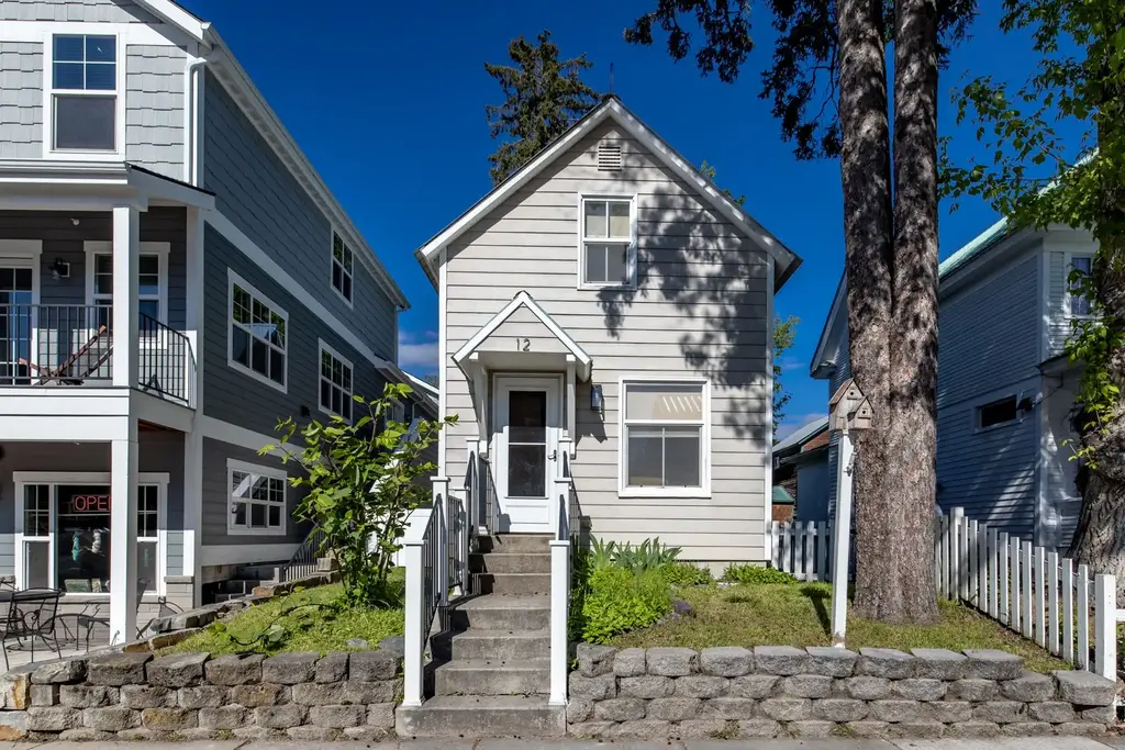 12 Lupfer Avenue, Whitefish