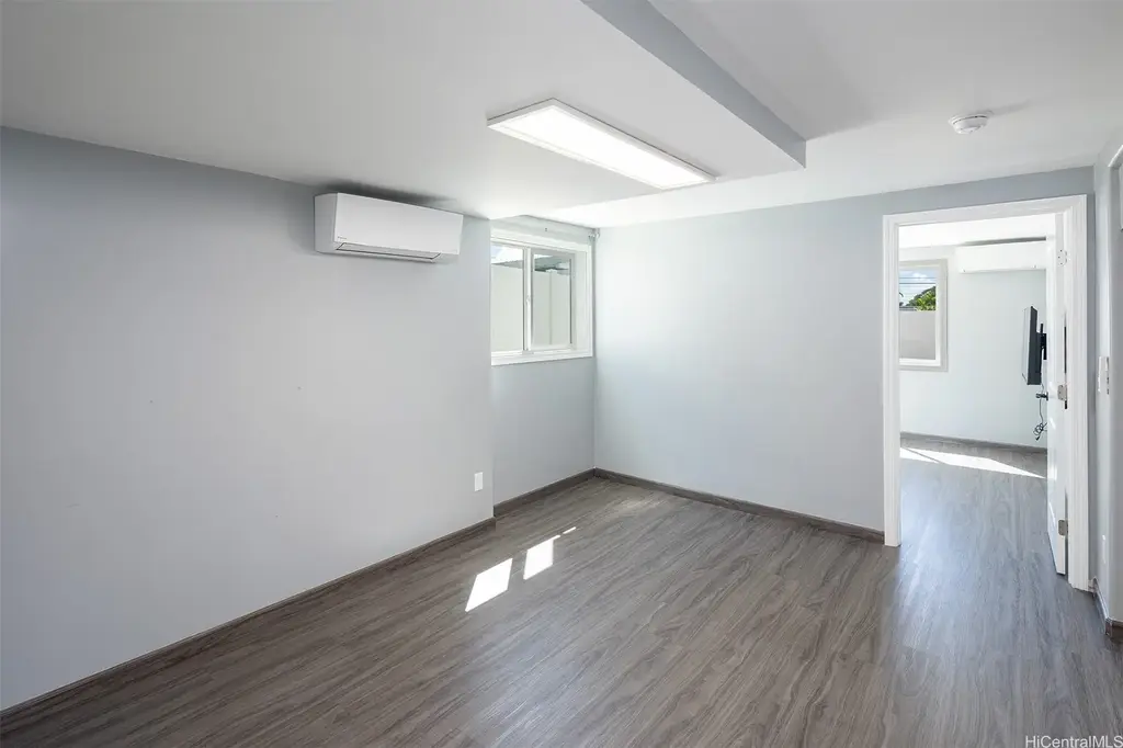 925 Pilialo Street # (downstairs), Honolulu