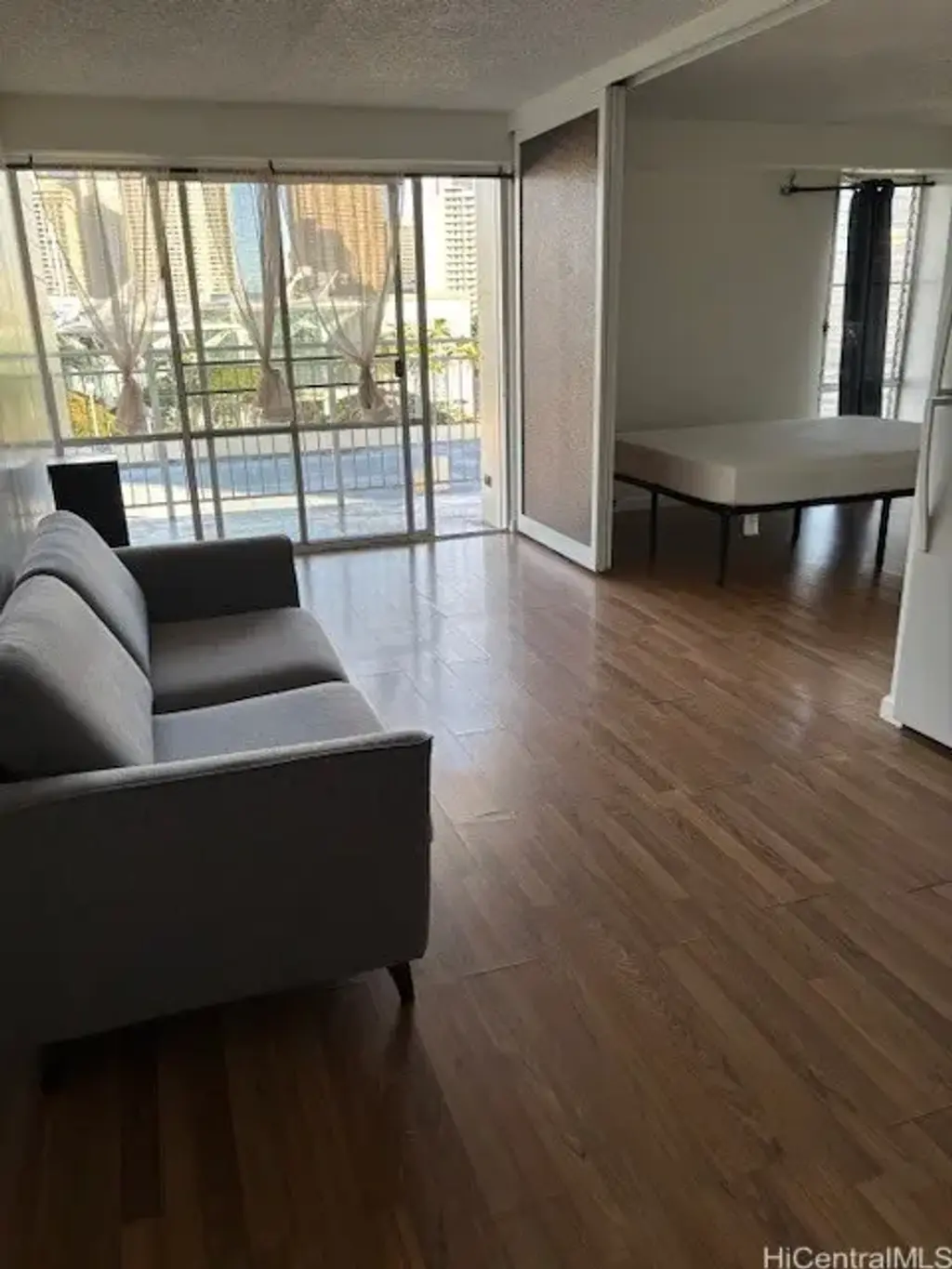 (unit #909) 1655 Makaloa Street, Honolulu