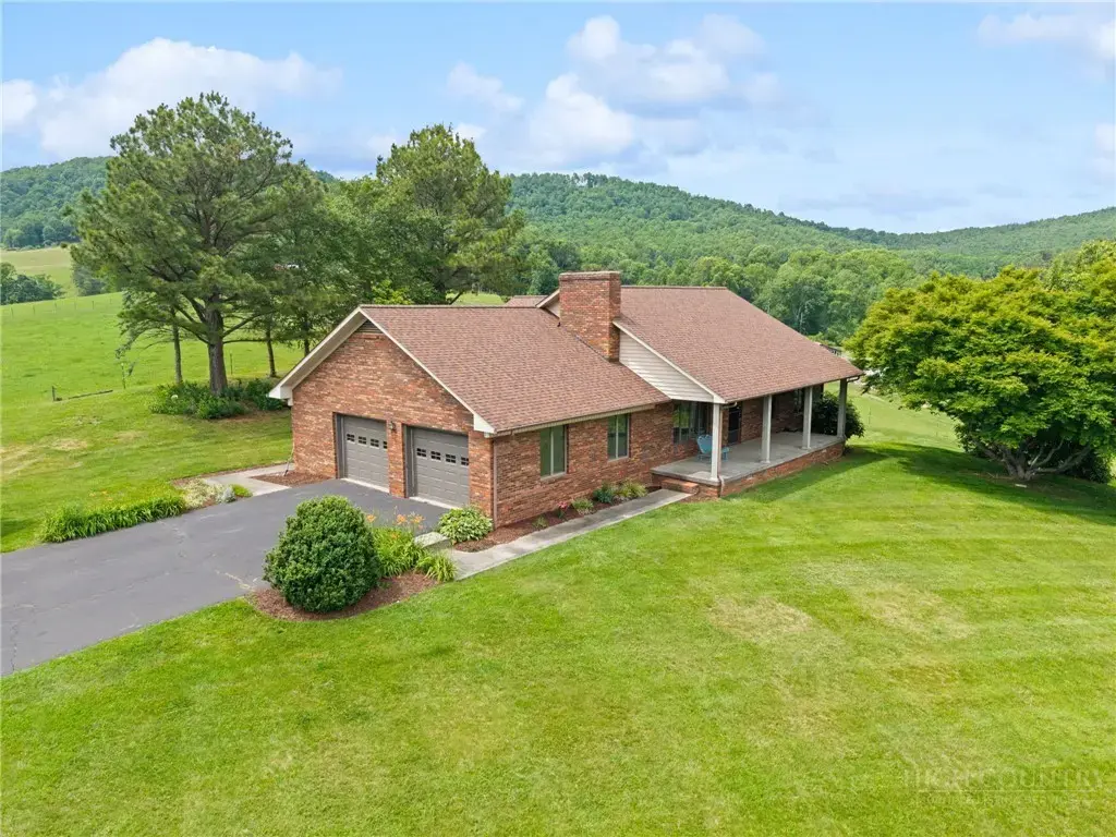 1701 Nc Highway 16 N, Crumpler