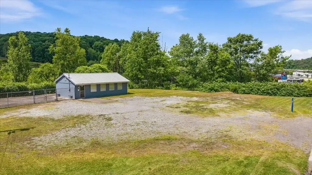 178 Pittsburgh Road, Twp of But SE