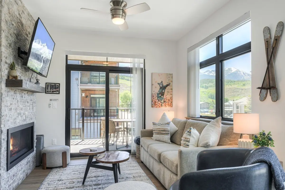 37 W 4th Street 205e, Silverthorne