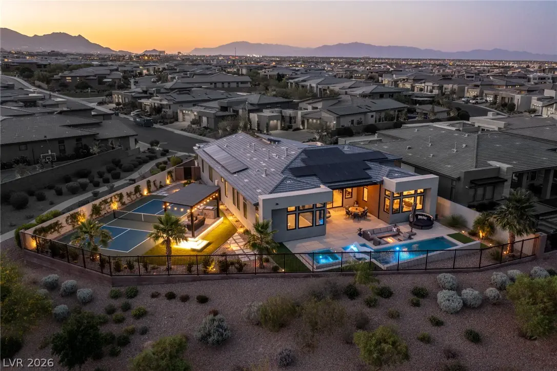10843 White Clay Drive, Las Vegas