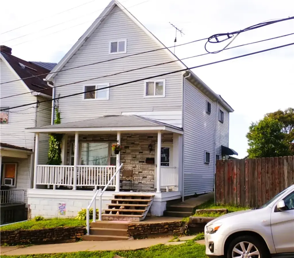 155 Walnut Street, Uniontown