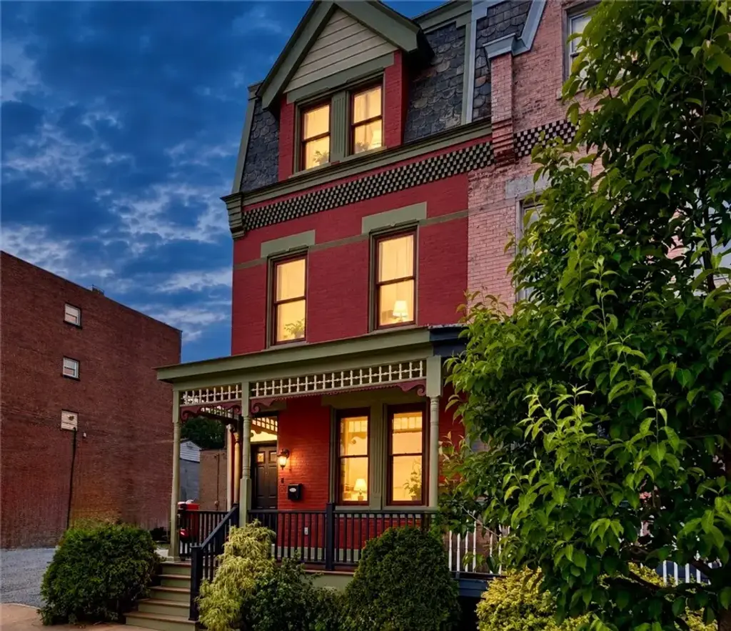 1218 Brighton Road, Central North Side