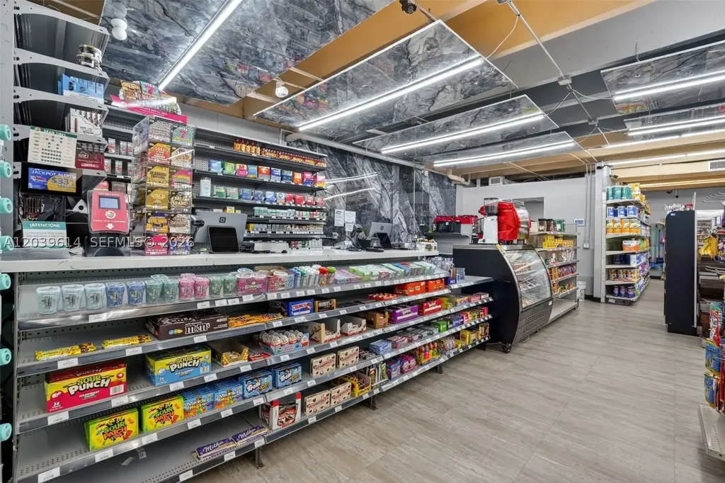 Turnkey Grocery, Convenience Store & Smoke Shop For Sale In Hialeah, Hialeah
