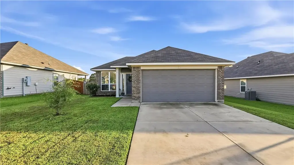 2707 Redcap Street, Bryan