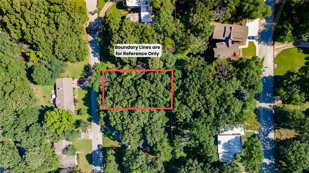 2484 N Karyn Avenue, Fayetteville