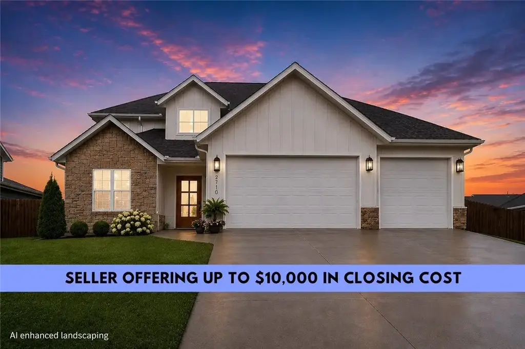 2710 S 20th Street, Rogers