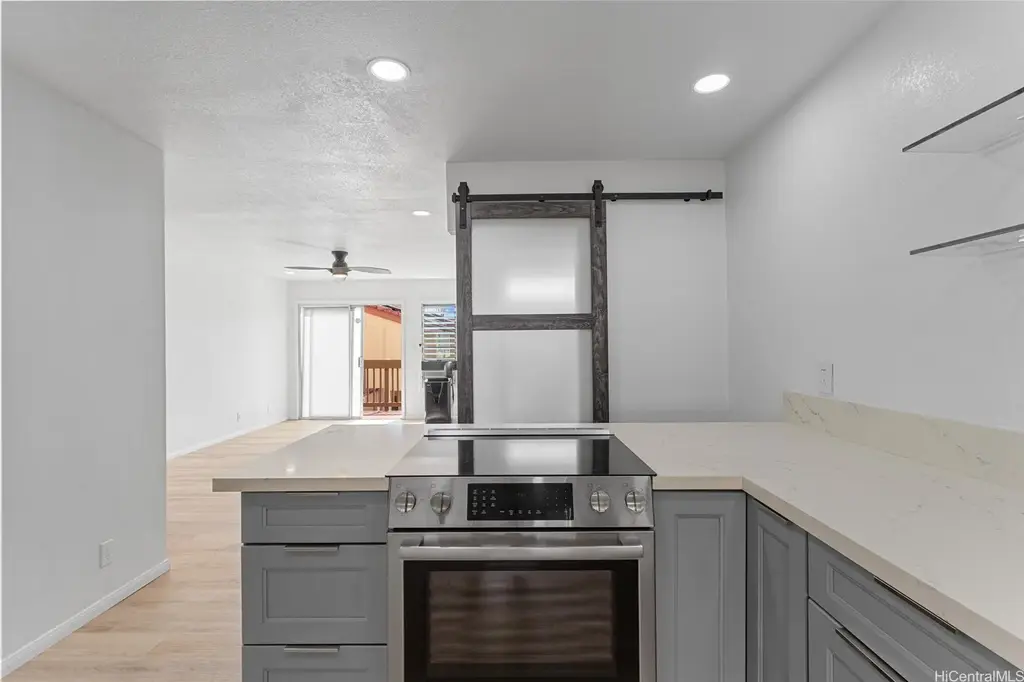 46-78 Emepela Place # B205, Kaneohe