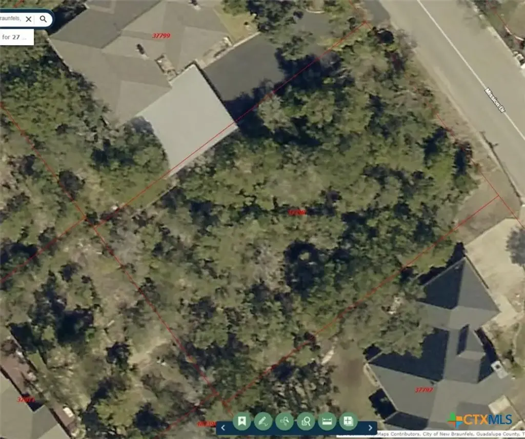 98 Mission Drive, New Braunfels
