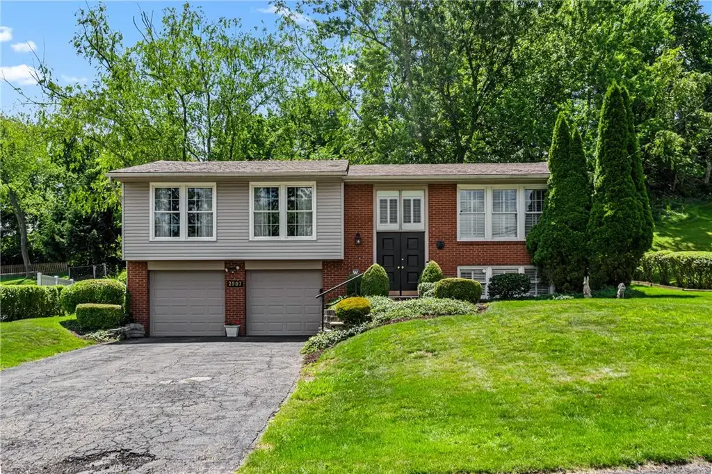 2907 Kings Mill Road, Bethel Park