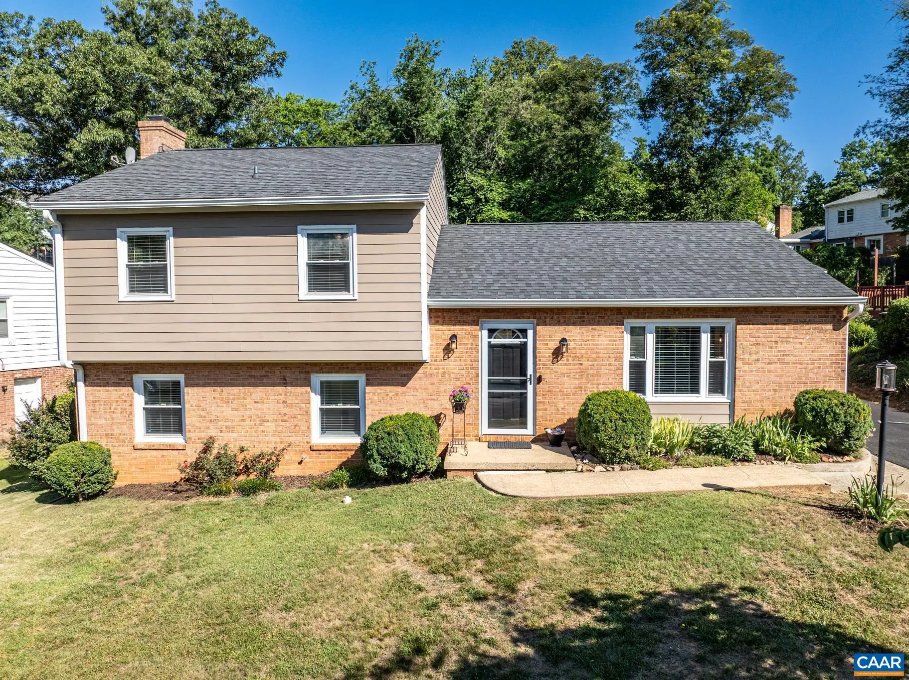 327 Brentwood Rd, Charlottesville