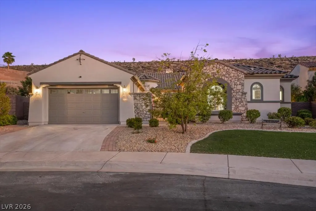 Photo of Listing #2793100