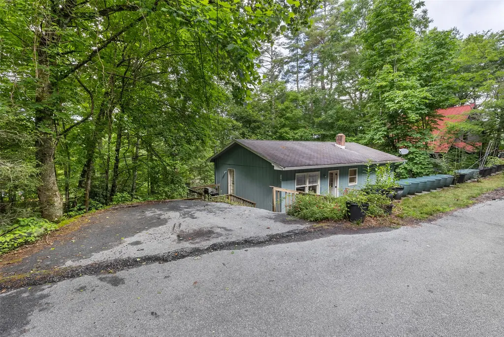 116 Dogwood Drive, Highlands