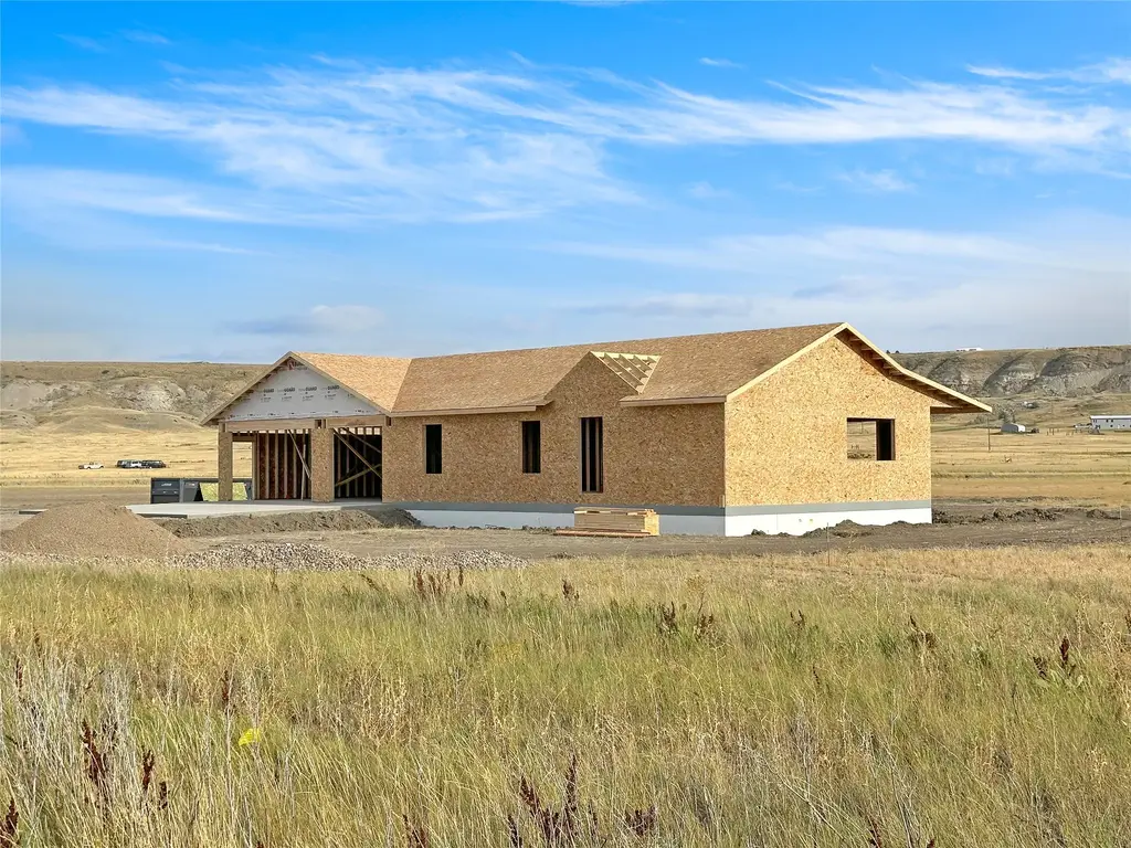 68 E Country Lane, Great Falls