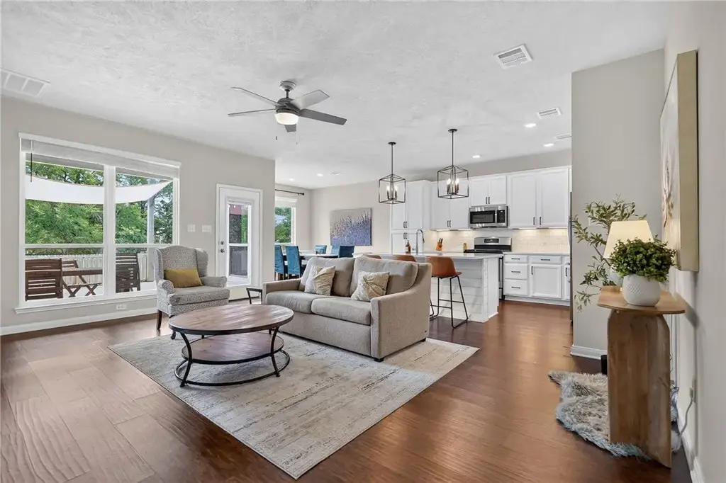 4105 Gregg Court, College Station