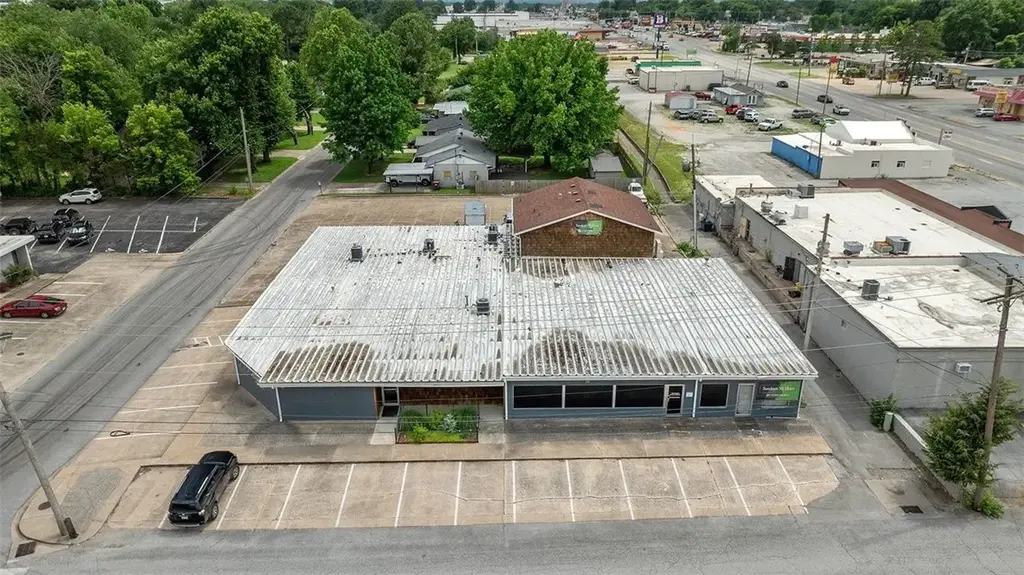 803 Quandt Avenue, Springdale