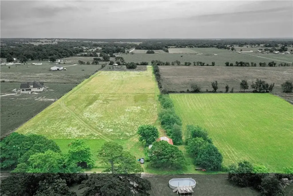 O'neal Road, Gentry