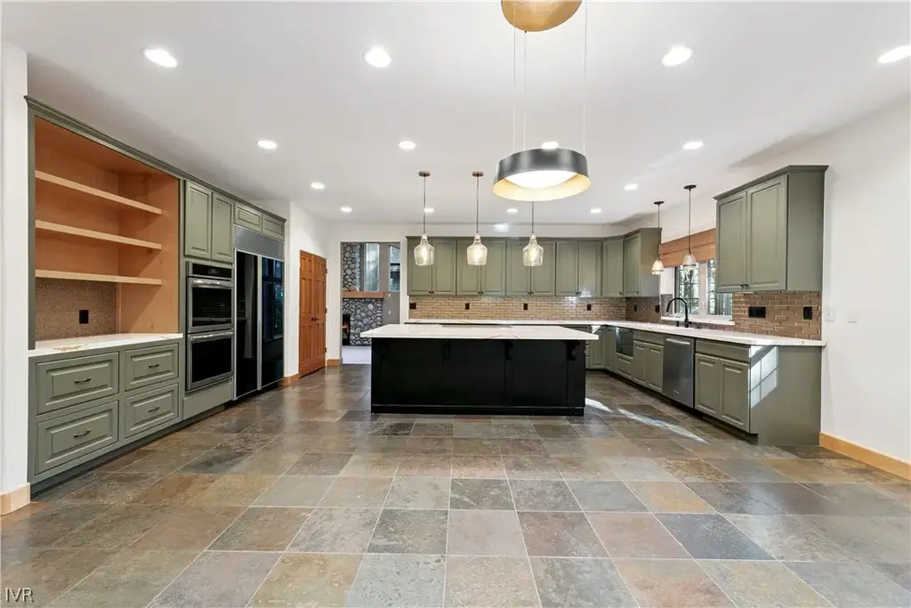 1057 Sawmill Rd, Incline Village