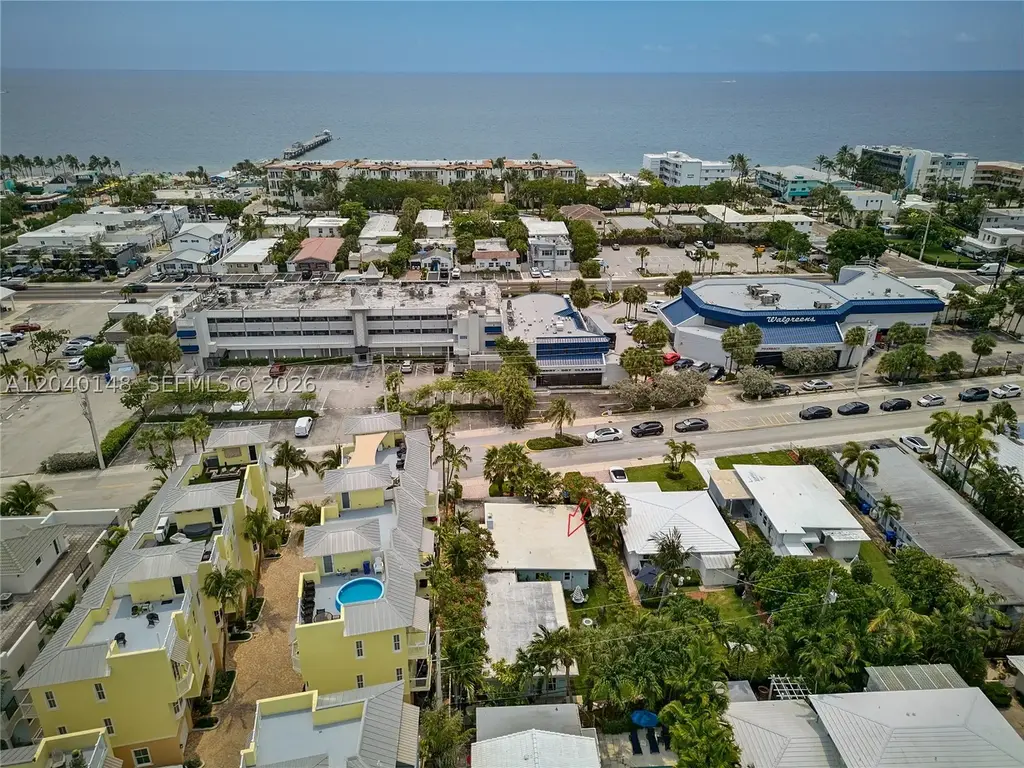 4325 Bougainvilla Dr, Lauderdale By The Sea