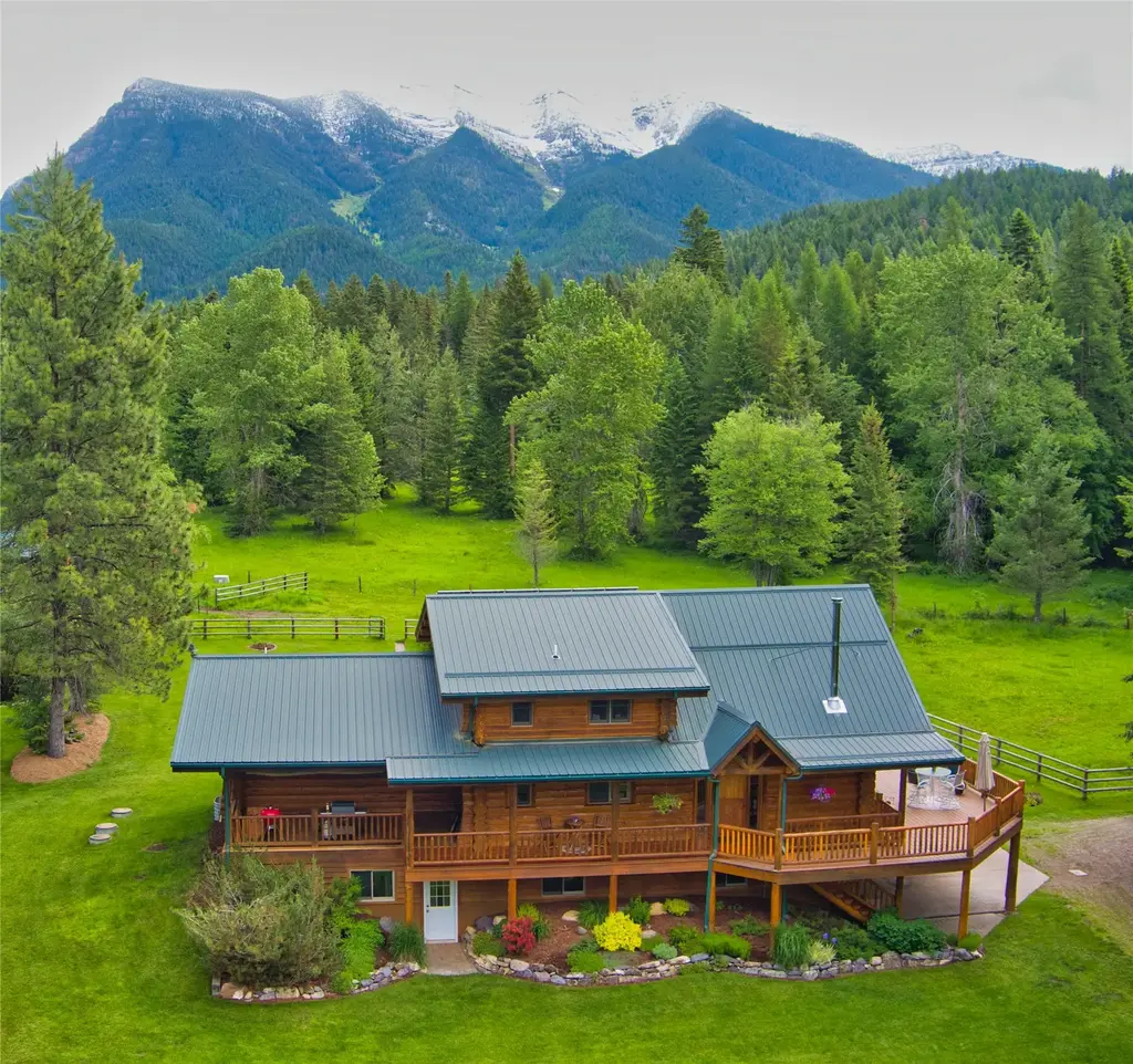 30632 Mission Creek Road, St Ignatius