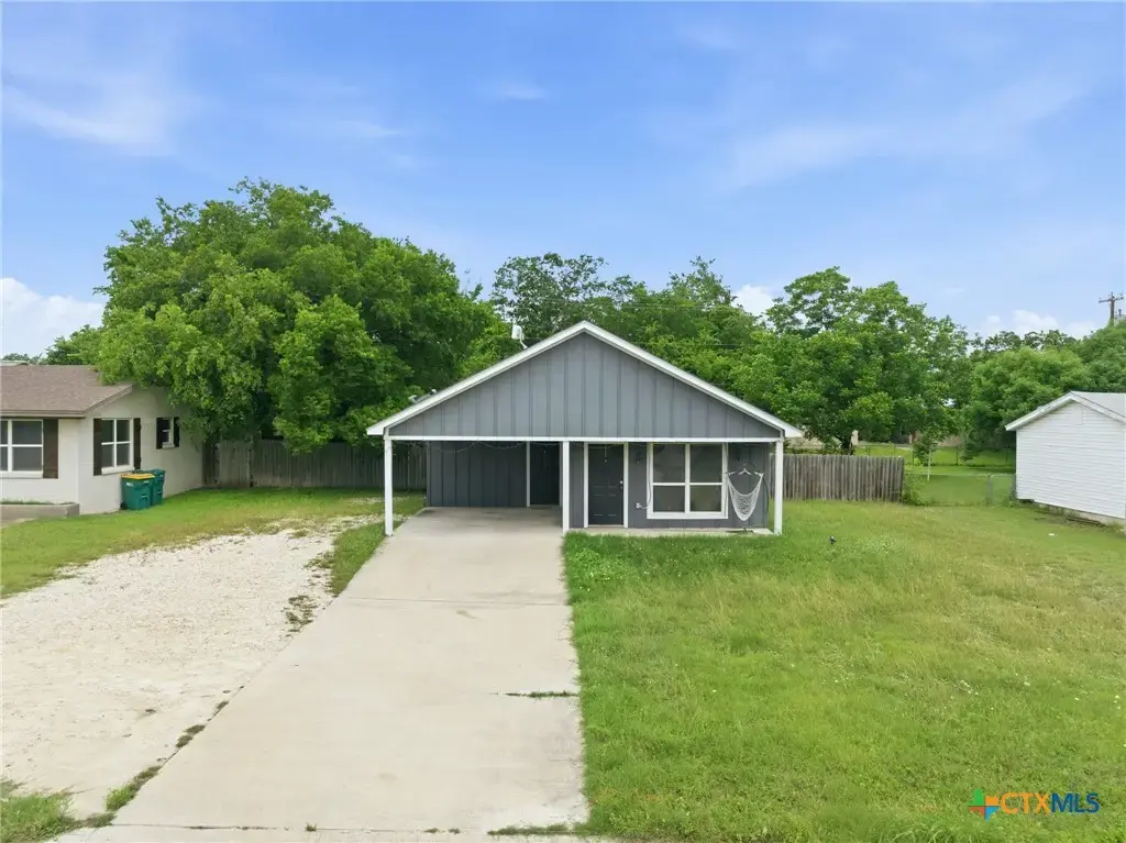 1309 W Main Street, Gatesville