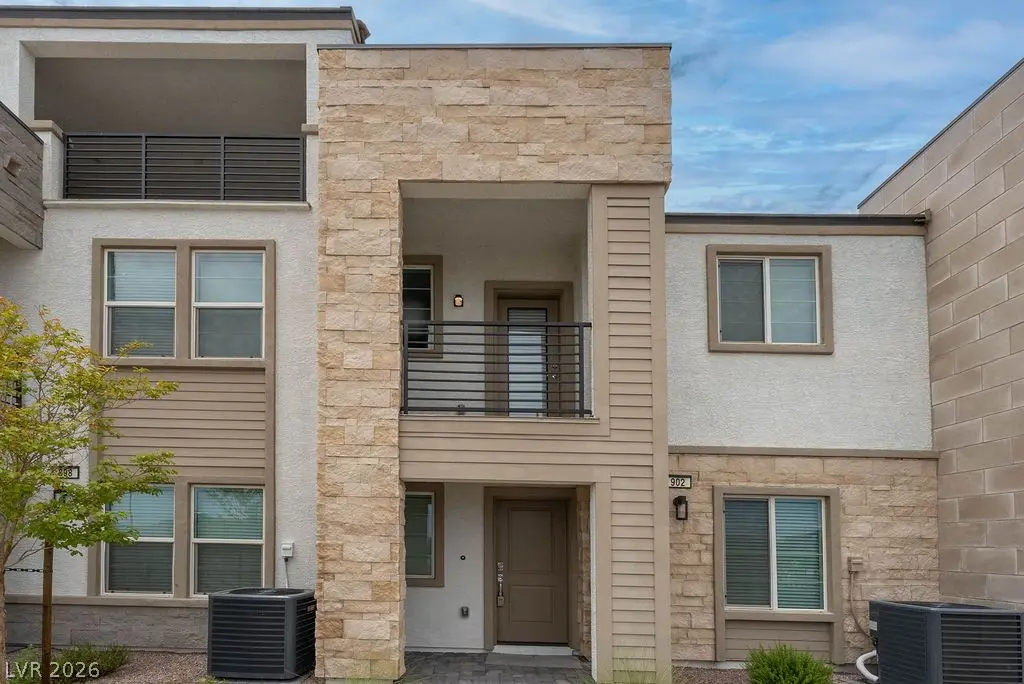902 Bronzite Street, Henderson