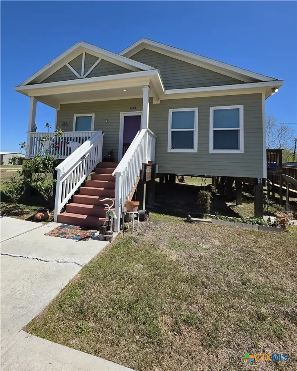 501 S 13th Street, Seadrift