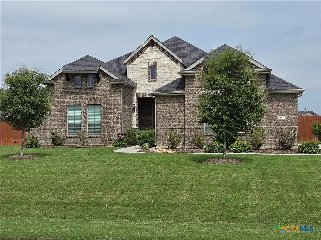 6903 Felix Mcdaniel Drive, Temple