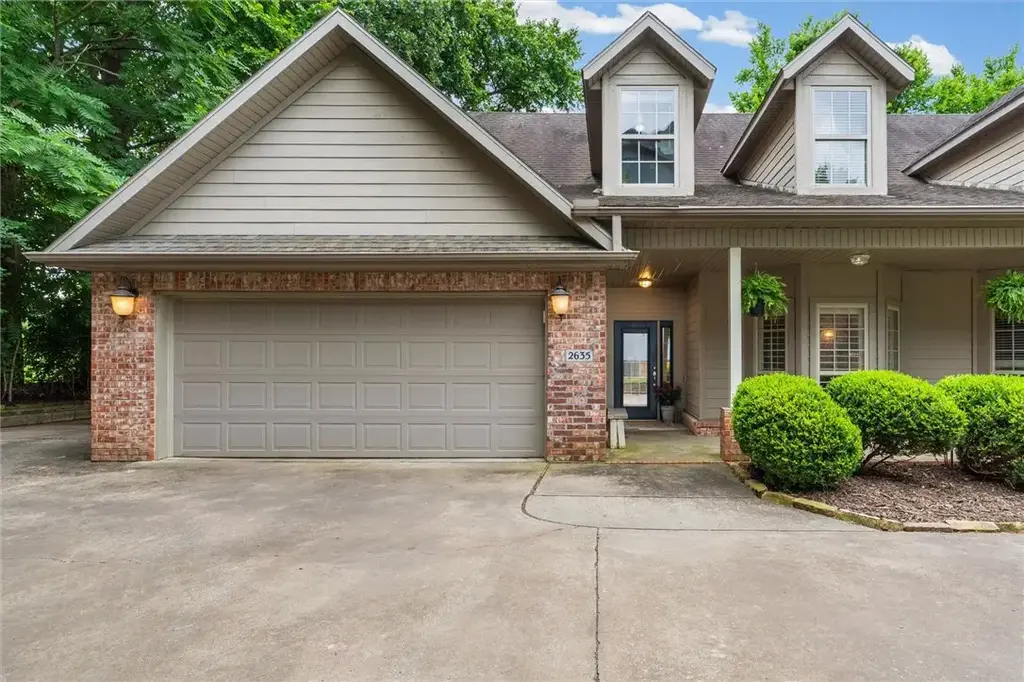 2635 E Neely Place, Fayetteville