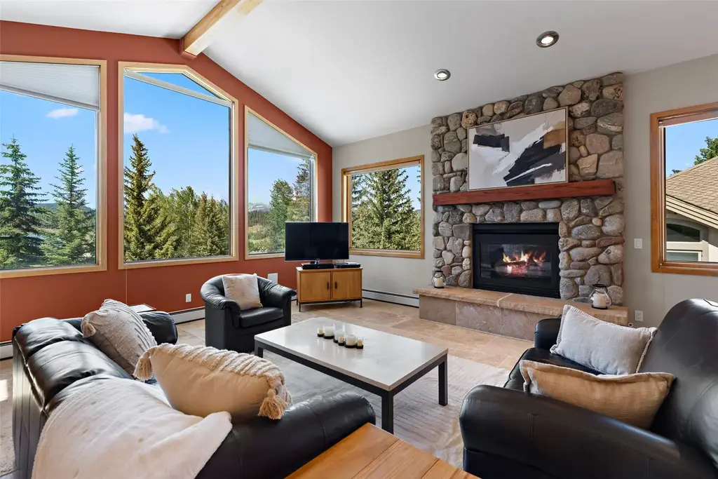 453 Ensign Drive, Dillon