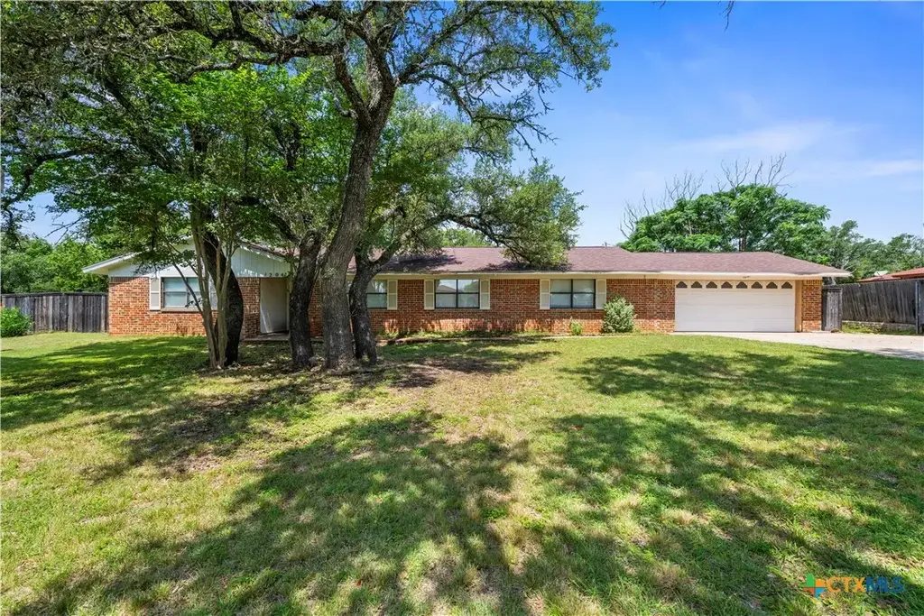 1204 Leif Circle, Copperas Cove