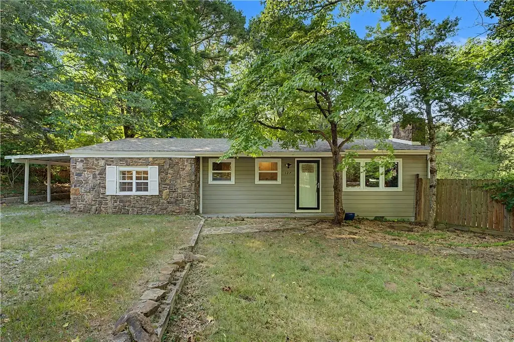 127 Dogwood Street, West Fork