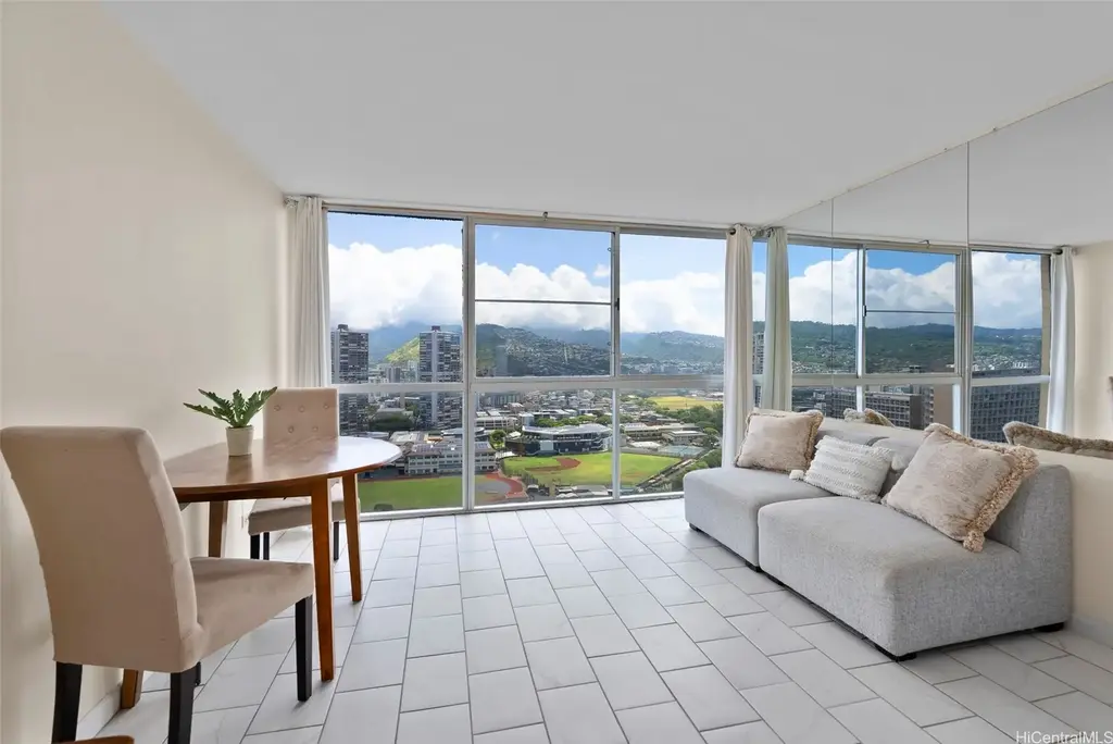 2211 Ala Wai Boulevard # 3111, Honolulu