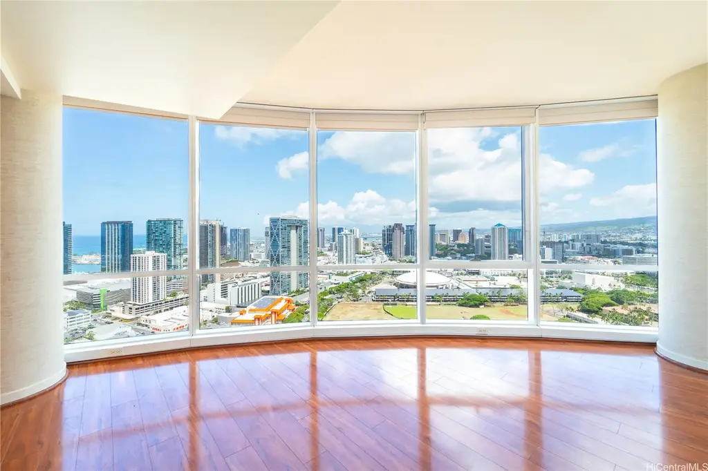 (unit #i4208) 1288 Kapiolani Boulevard, Honolulu